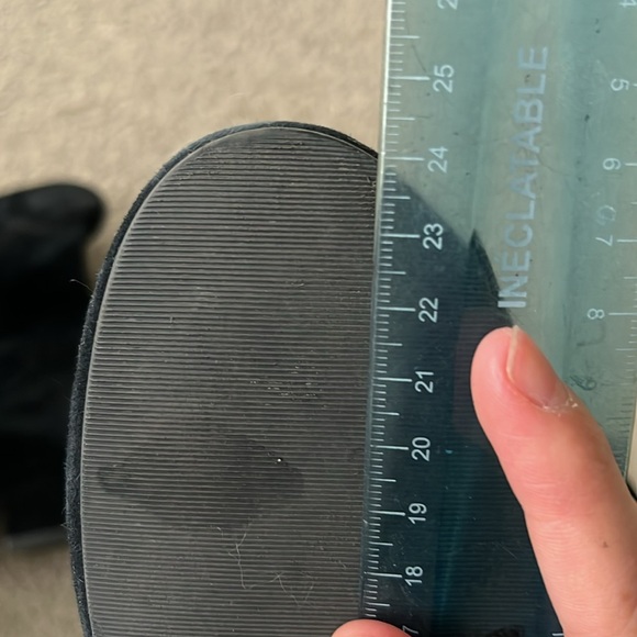 Stuart Weitzman low heel boots - Picture 5 of 5